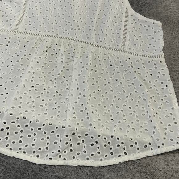 Zara eyelet dainty tank top - Picture 3 of 7